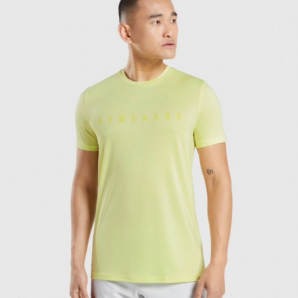 Gymshark Mens Yellow Speed Performance Training Shirt Size M NWT